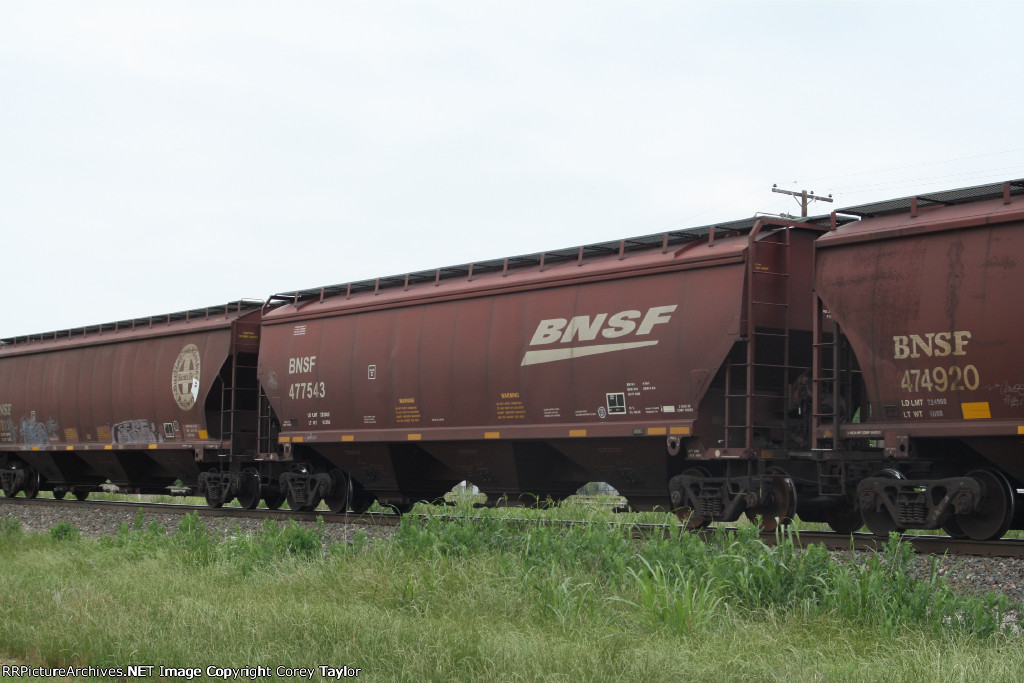 BNSF 477543